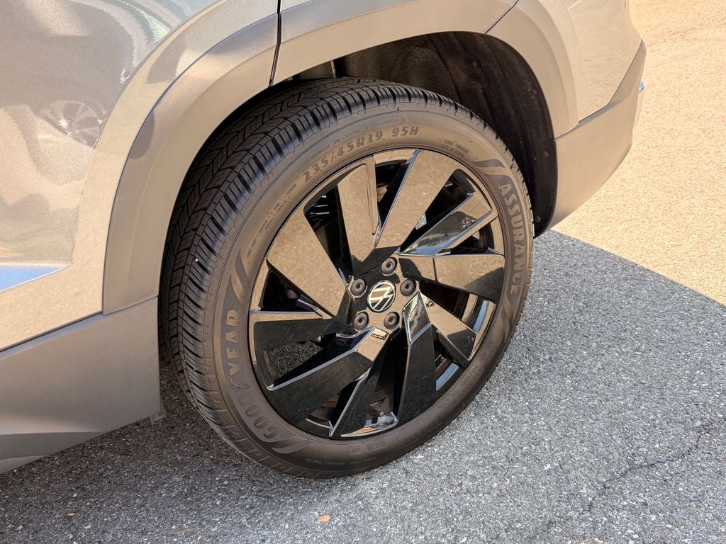 2024 Volkswagen Taos 1.5T SEL
