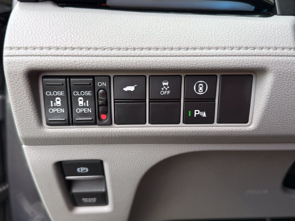 2021 Honda Odyssey Elite