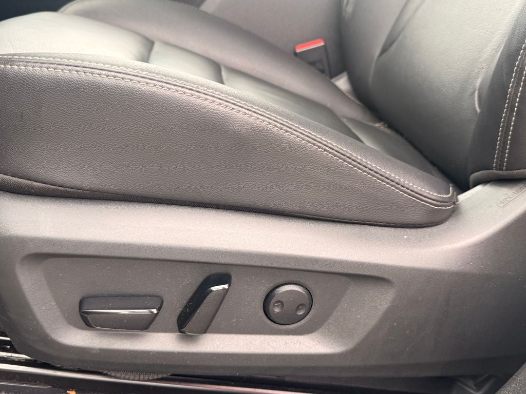 2026 Nissan Rogue SL
