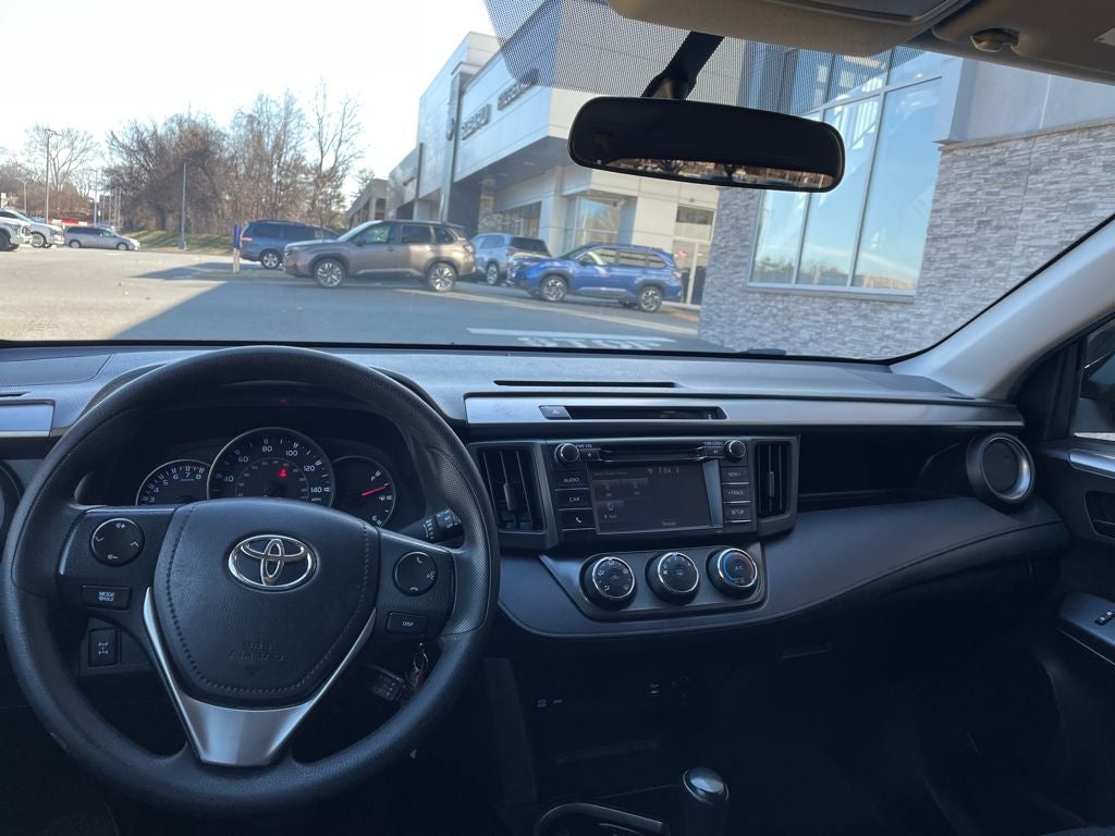 2016 Toyota RAV4 LE