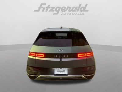 2024 Hyundai IONIQ 5 SE