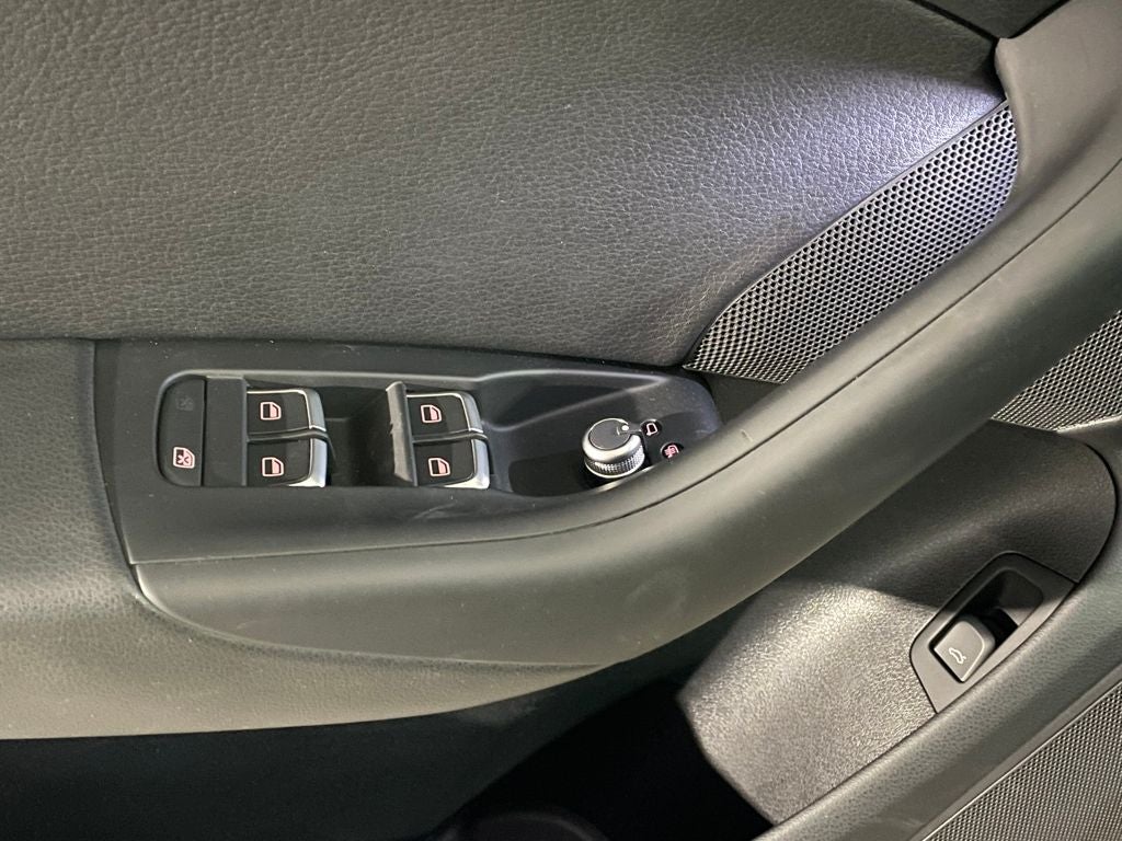 2018 Audi Q3 2.0T Premium quattro