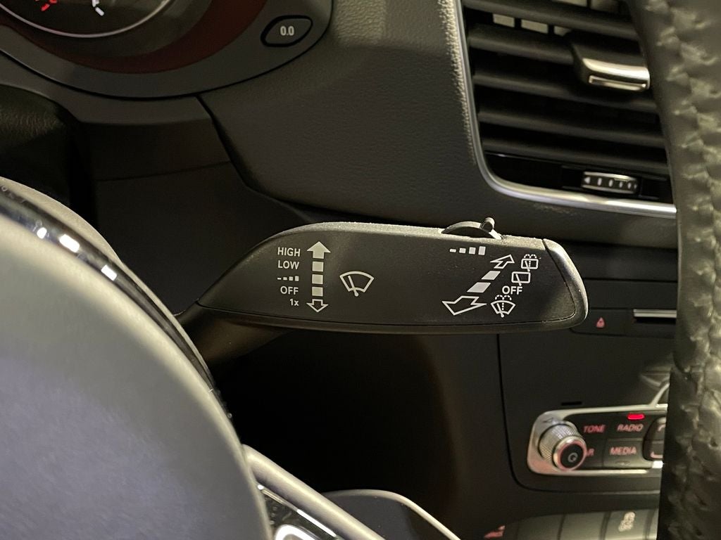 2018 Audi Q3 2.0T Premium quattro