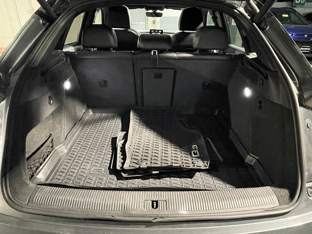 2018 Audi Q3 2.0T Premium quattro