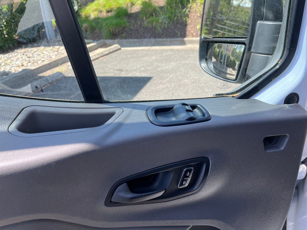 2023 Ford Transit Base