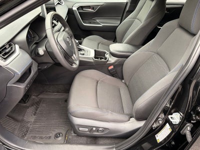 2024 Toyota RAV4 HYBRID SE