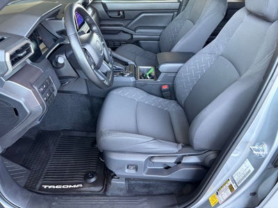 2025 Toyota TACOMA SR5 SR5