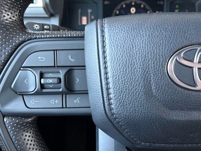 2025 Toyota TACOMA SR5 SR5