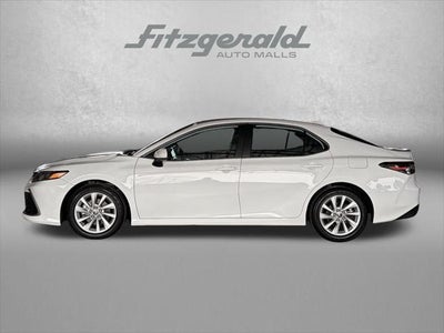 2024 Toyota CAMRY LE