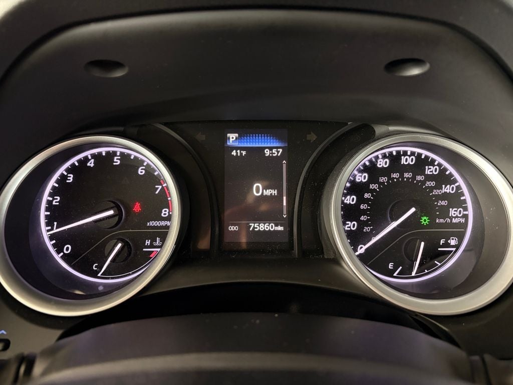 2022 Toyota CAMRY LE