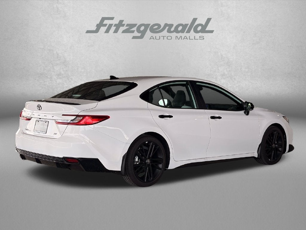 2026 Toyota Camry SE Nightshade