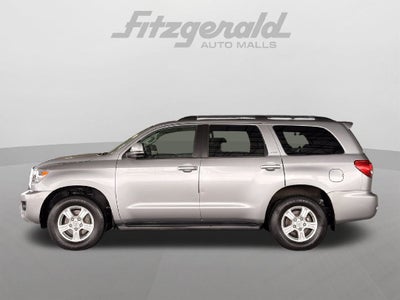 2017 Toyota Sequoia SR5 5.7L
