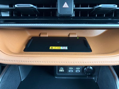 2025 Toyota Highlander Hybrid Platinum