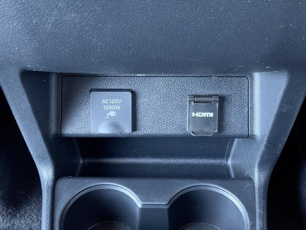 2023 Toyota Sienna Platinum 7 Passenger