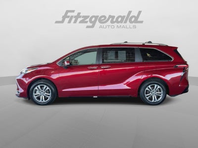 2023 Toyota Sienna Platinum 7 Passenger