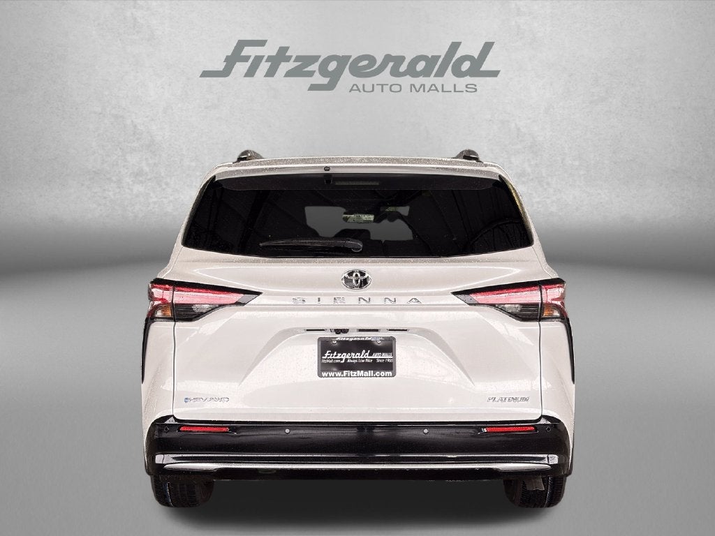 2026 Toyota Sienna Platinum 7 Passenger