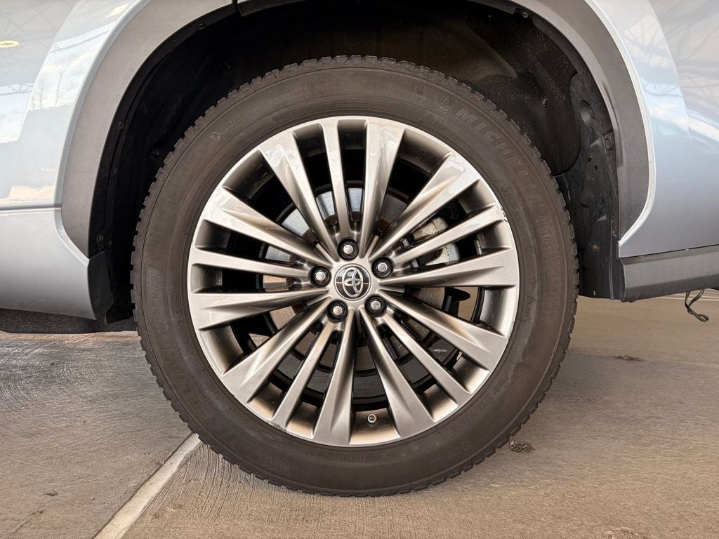 2020 Toyota HIGHLANDER Platinum