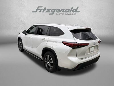 2023 Toyota Highlander Hybrid XLE