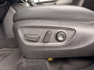 2025 Toyota Highlander Hybrid XLE