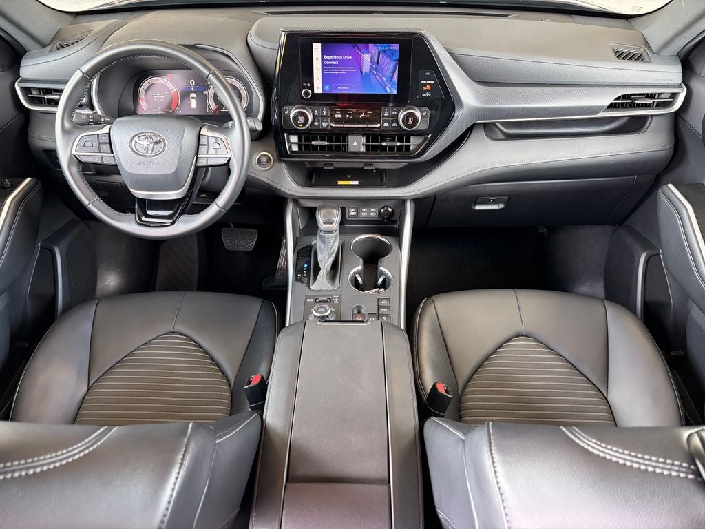 2025 Toyota Highlander XSE