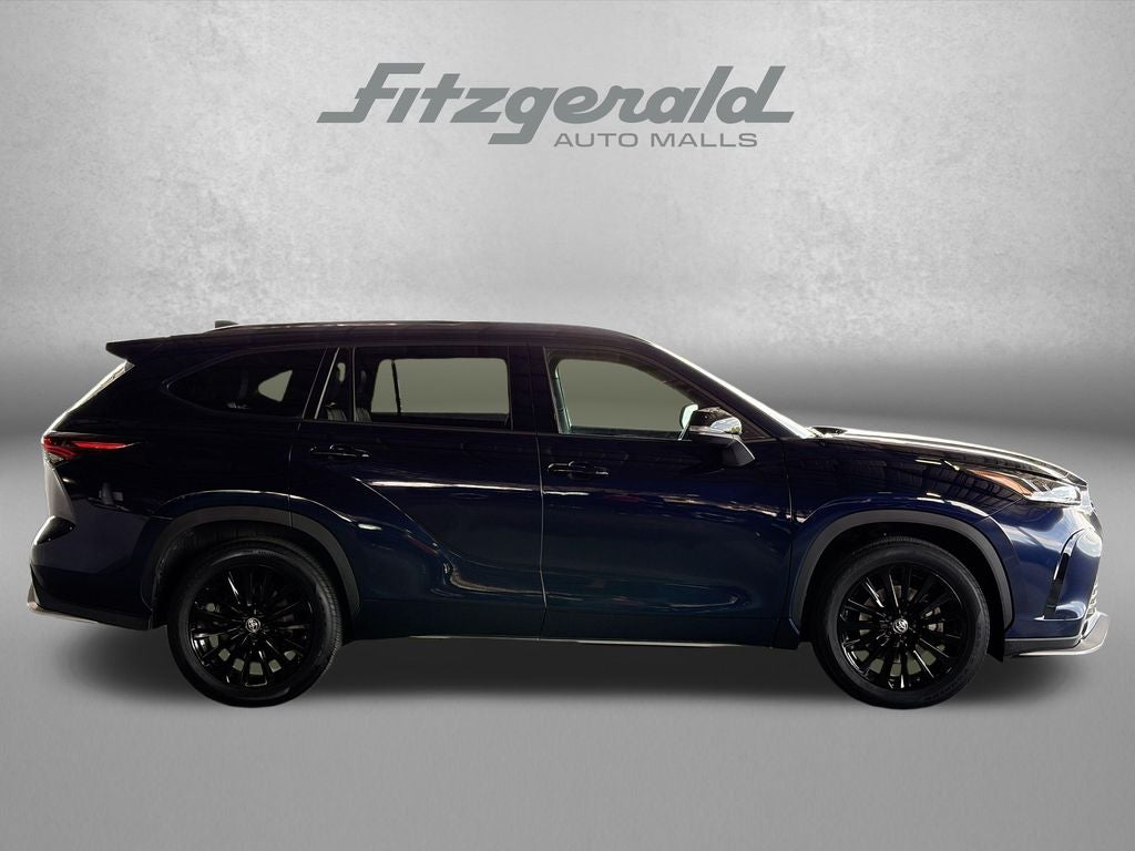 2025 Toyota Highlander XSE