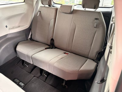 2024 Toyota Sienna LE 8 Passenger