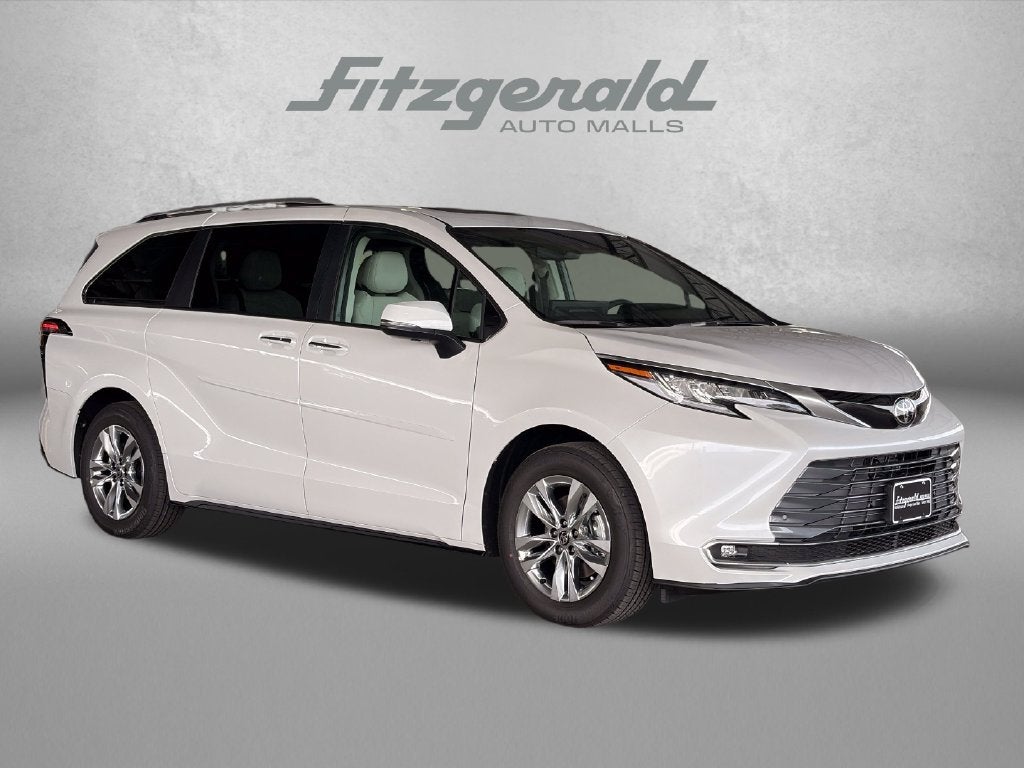 2026 Toyota Sienna Limited 7 Passenger