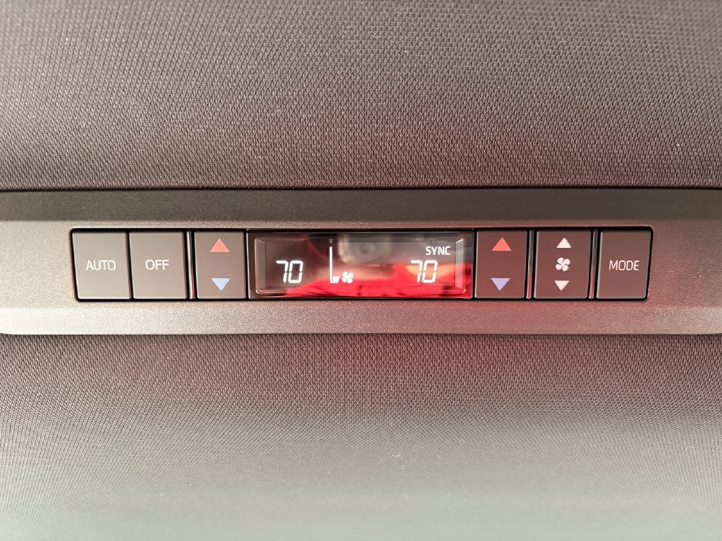 2026 Toyota Sienna Limited 7 Passenger