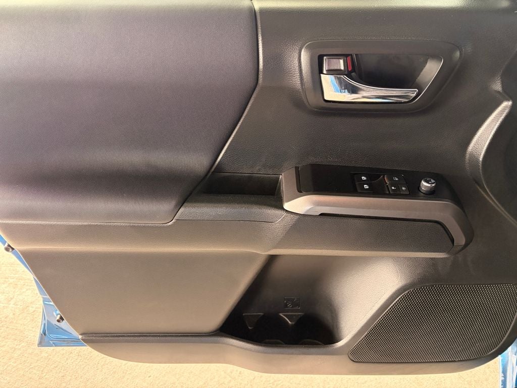 2017 Toyota TACOMA TRD SPORT TRD Sport V6