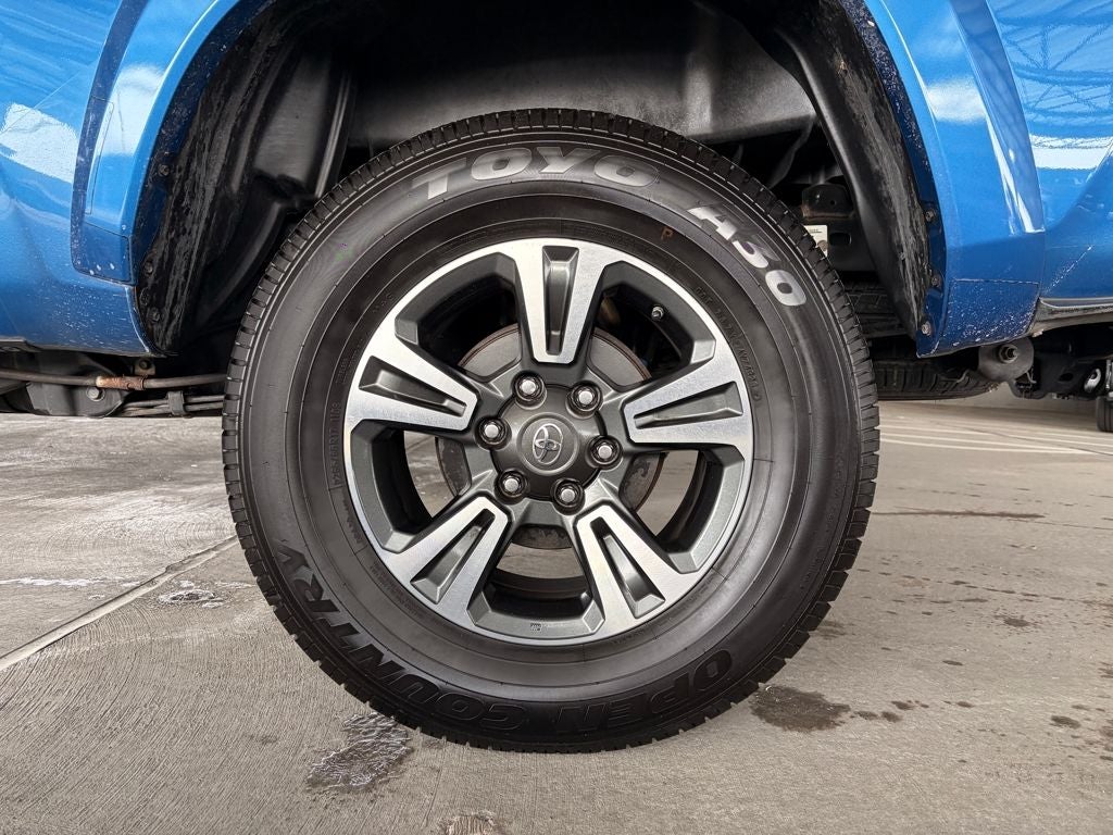 2017 Toyota TACOMA TRD SPORT TRD Sport V6