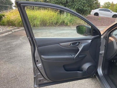 2022 Nissan Rogue Sport S