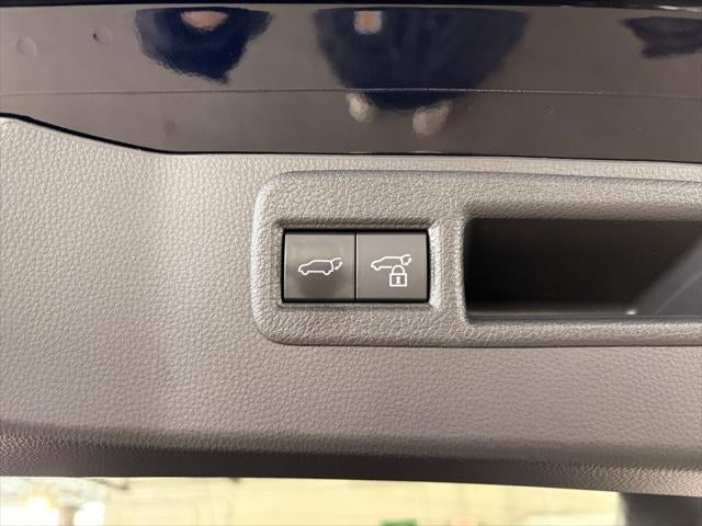 2024 Toyota Venza LE