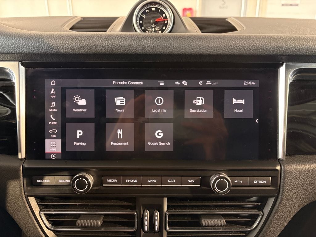 2020 Porsche Macan S