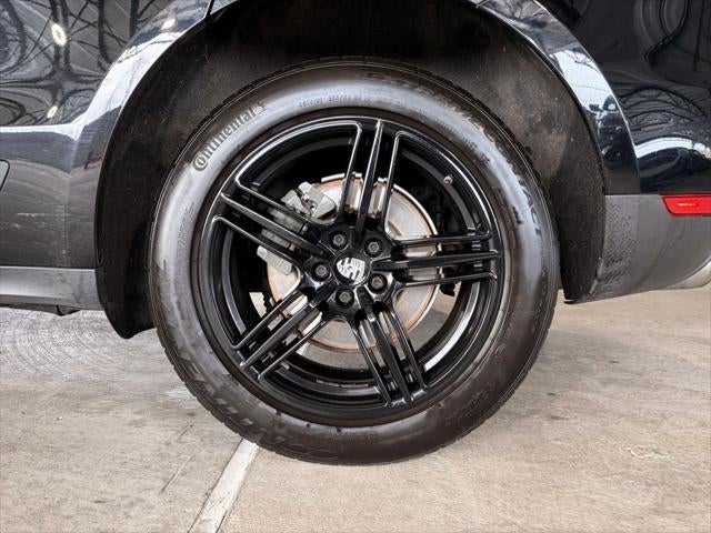 2020 Porsche Macan S