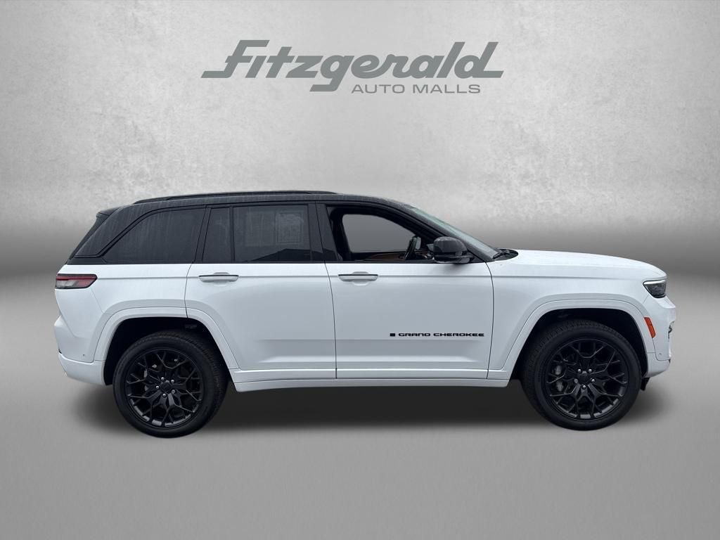 2025 Jeep Grand Cherokee Summit