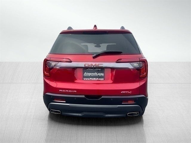 2022 GMC Acadia AT4
