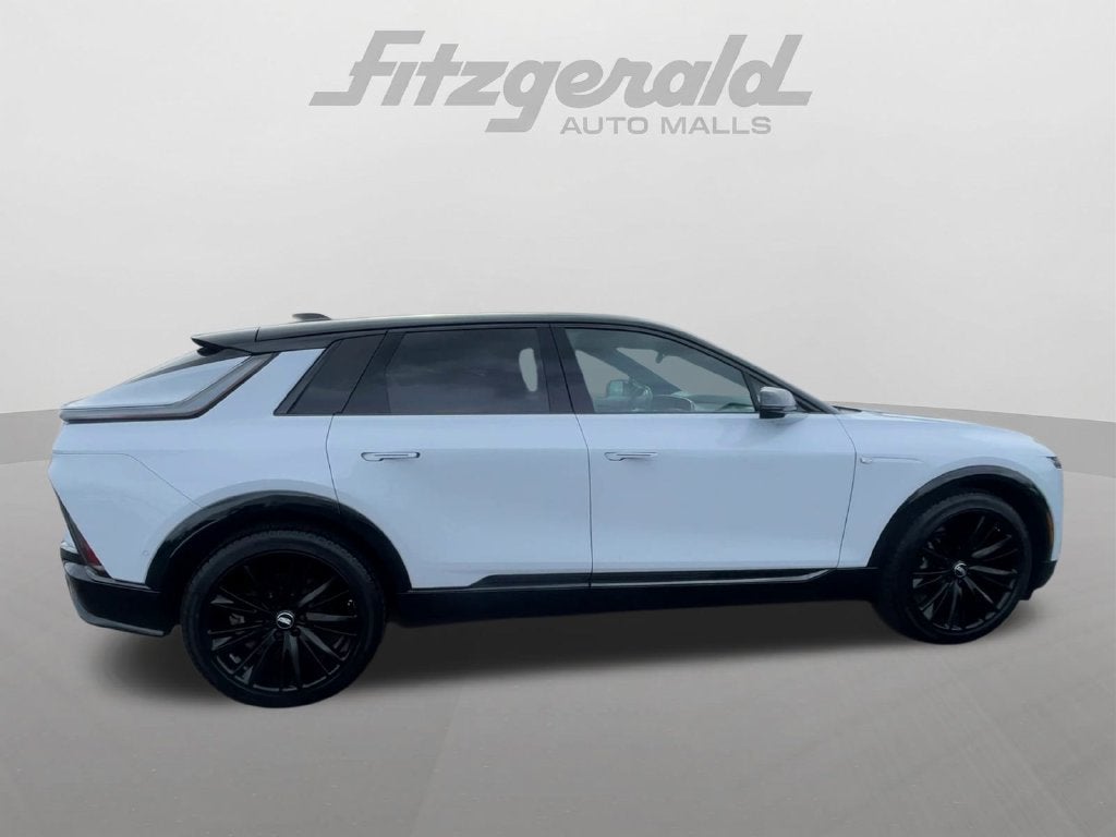 2026 Cadillac LYRIQ Signature Sport