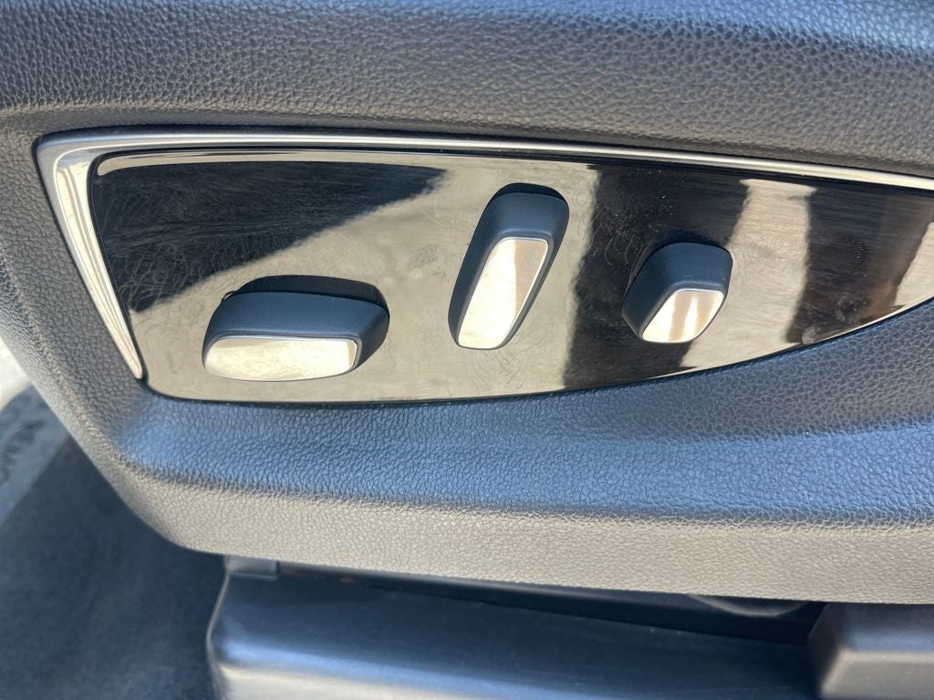 2018 Cadillac Escalade Premium Luxury