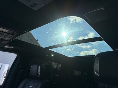 2024 Cadillac Escalade ESV Sport Platinum