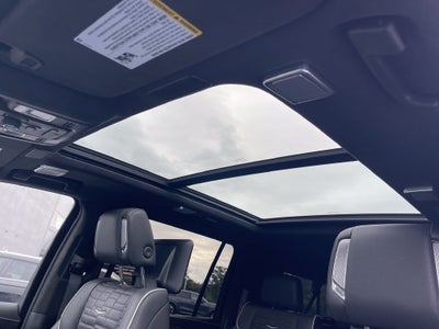 2024 Cadillac Escalade ESV Sport Platinum