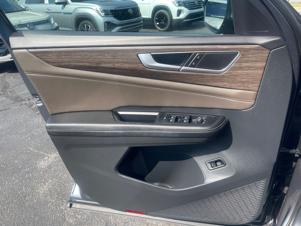 2024 Volkswagen Atlas 2.0T SEL