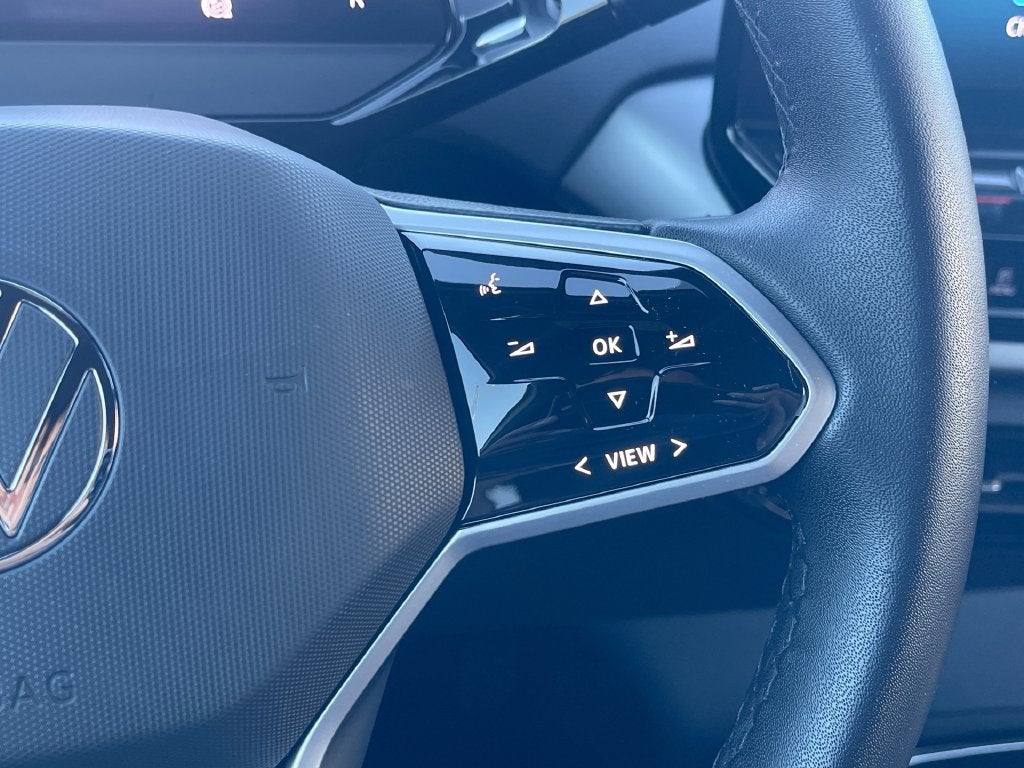 2023 Volkswagen ID.4 Pro