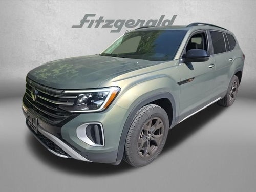 2025 Volkswagen Atlas 2.0T Peak Edition