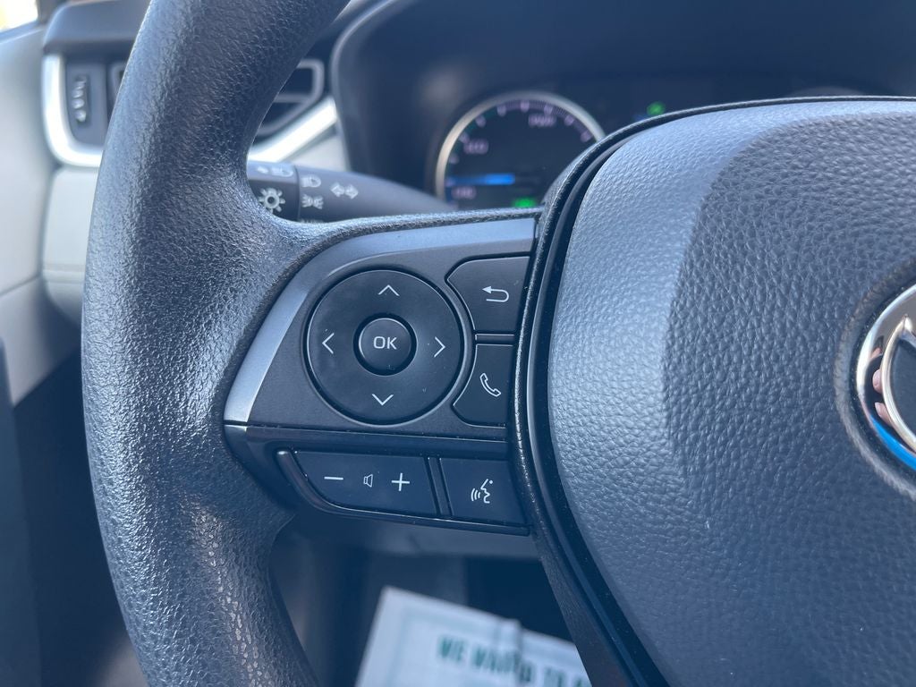 2022 Toyota RAV4 Hybrid XLE