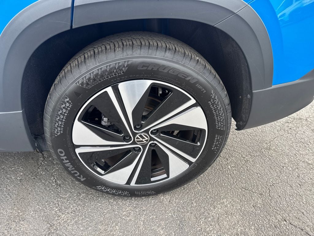 2025 Volkswagen Taos 1.5T SE