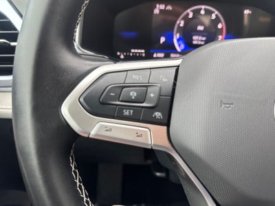 2025 Volkswagen Taos 1.5T SE