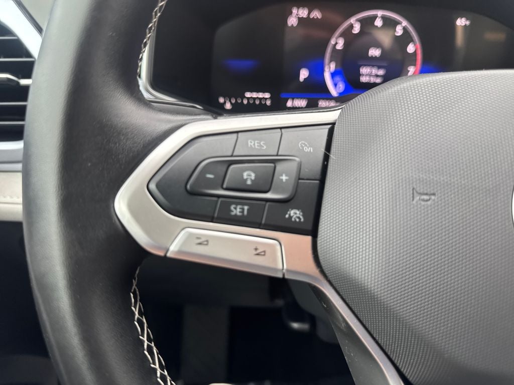 2025 Volkswagen Taos 1.5T SE