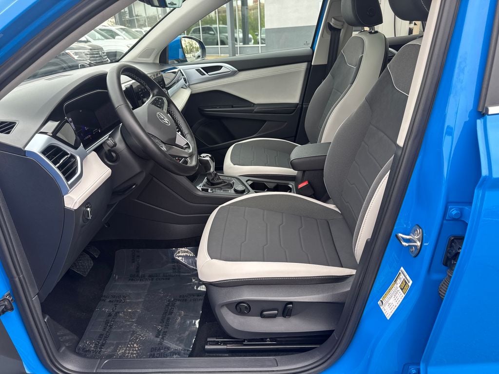 2025 Volkswagen Taos 1.5T SE