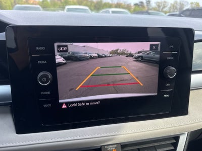 2025 Volkswagen Taos 1.5T SE