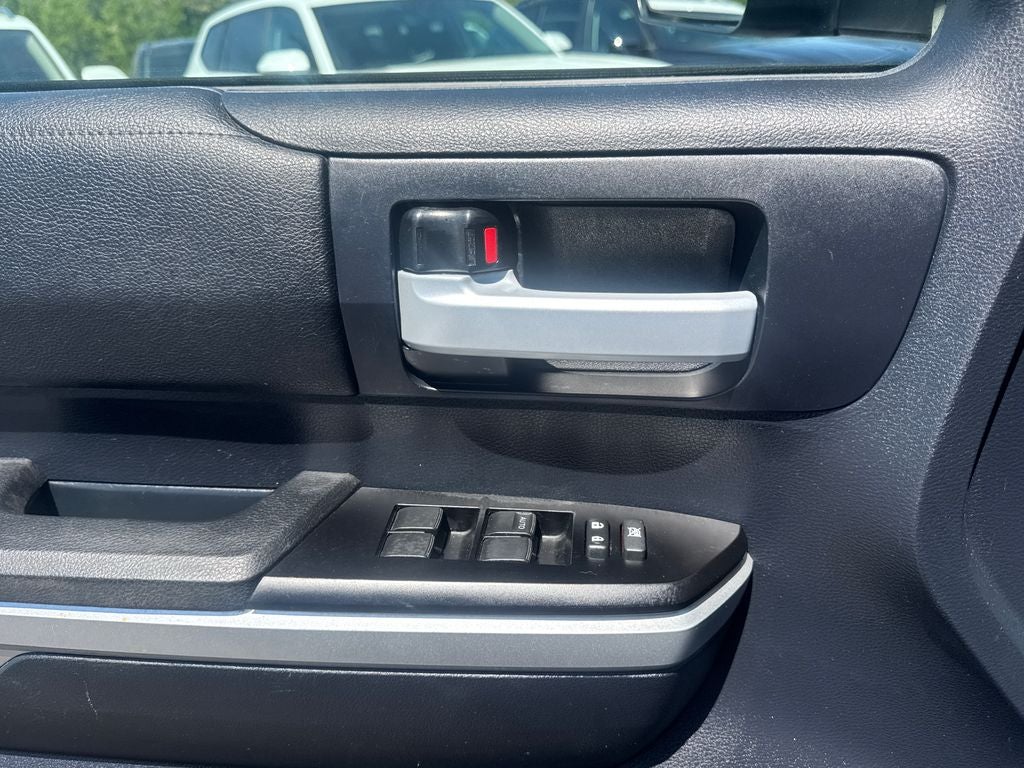 2016 Toyota Tundra SR5
